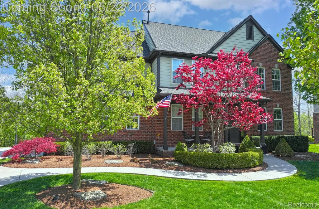 61036 Winterberry Drive Washington Township MI 48094