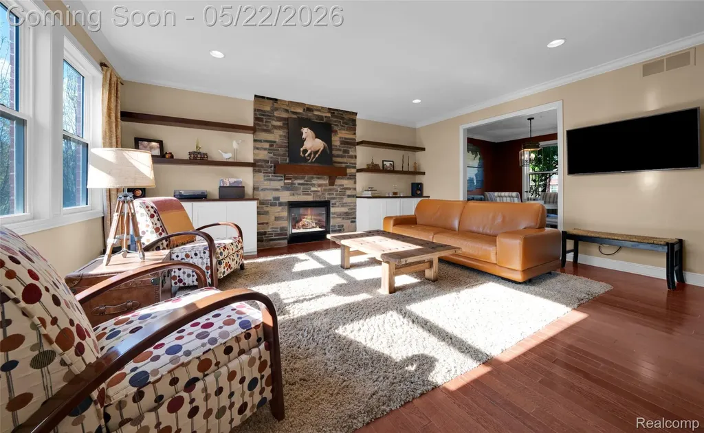 61036 Winterberry Drive Washington Township MI 48094