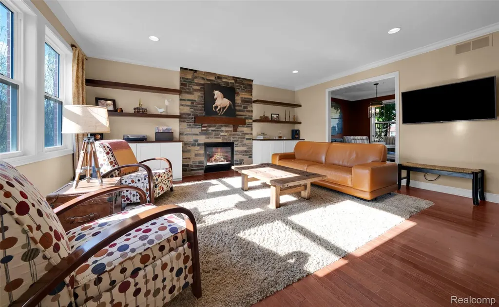 61036 Winterberry Drive Washington Township MI 48094