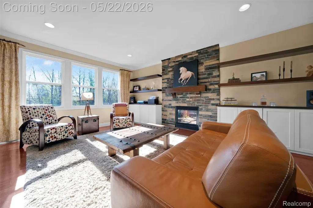 61036 Winterberry Drive Washington Township MI 48094