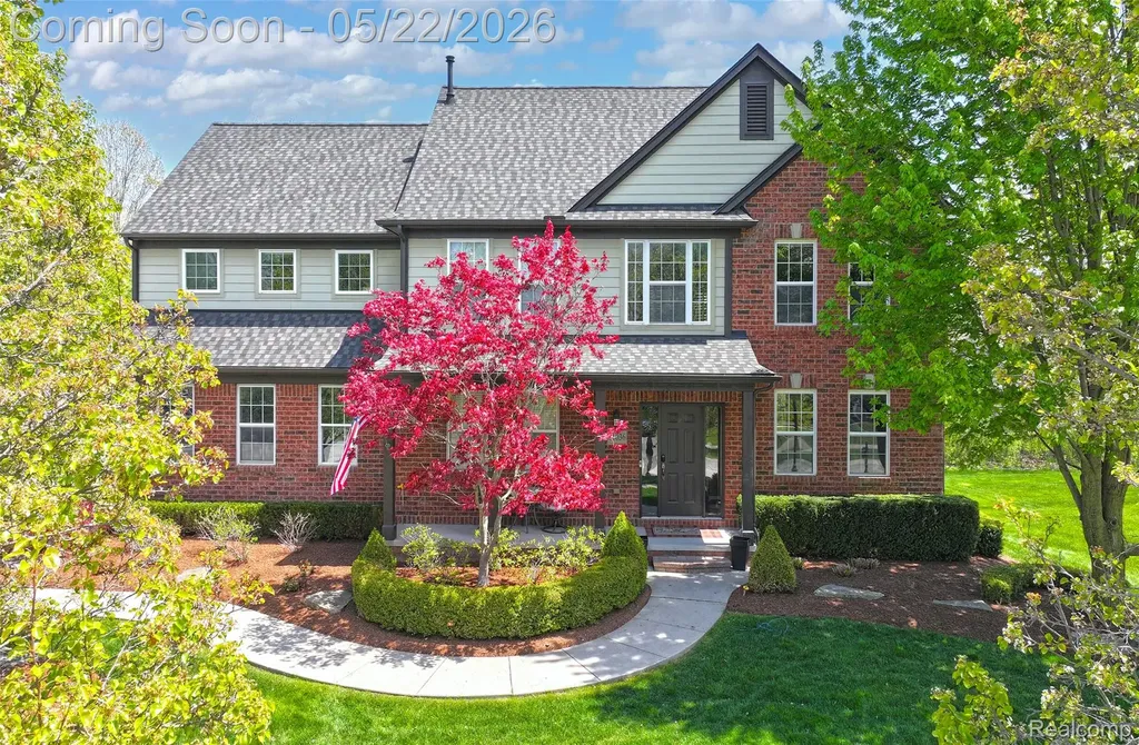 61036 Winterberry Drive Washington Township MI 48094