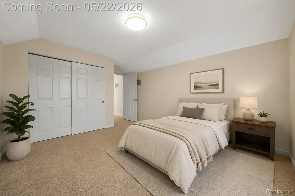 61036 Winterberry Drive Washington Township MI 48094