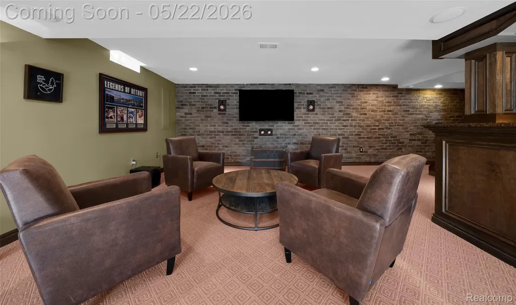 61036 Winterberry Drive Washington Township MI 48094