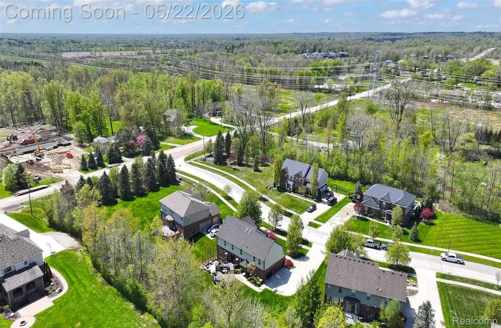 61036 Winterberry Drive Washington Township MI 48094