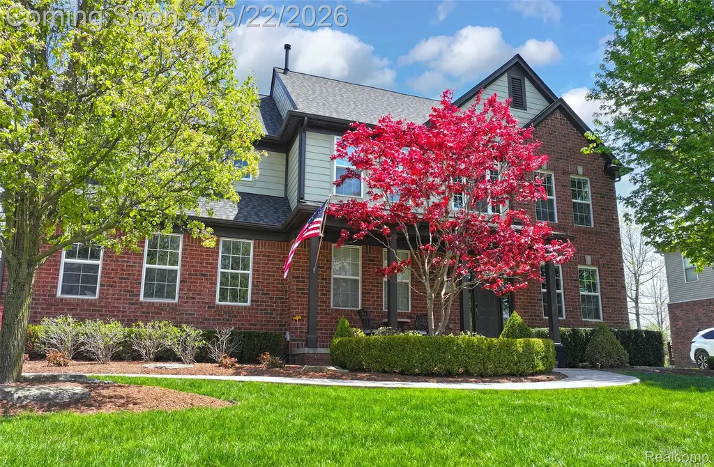 61036 Winterberry Drive Washington Township MI 48094