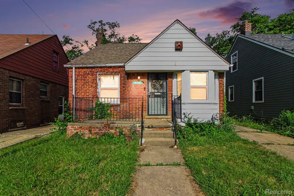 19335 Rutherford Street Detroit City MI 48235