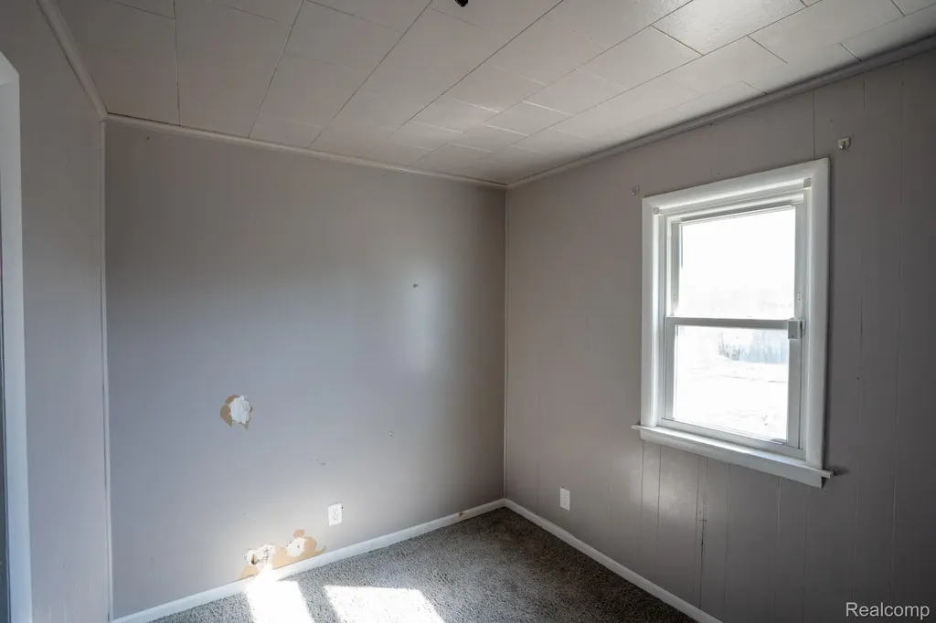 8508 N Saginaw Road Genesee Charter Township MI 48458