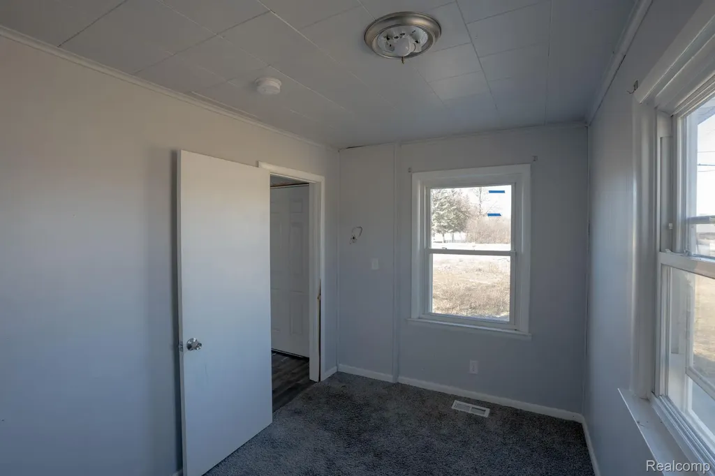 8508 N Saginaw Road Genesee Charter Township MI 48458