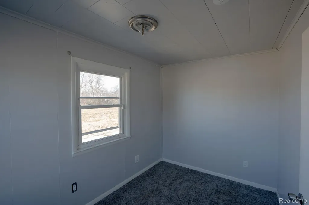 8508 N Saginaw Road Genesee Charter Township MI 48458