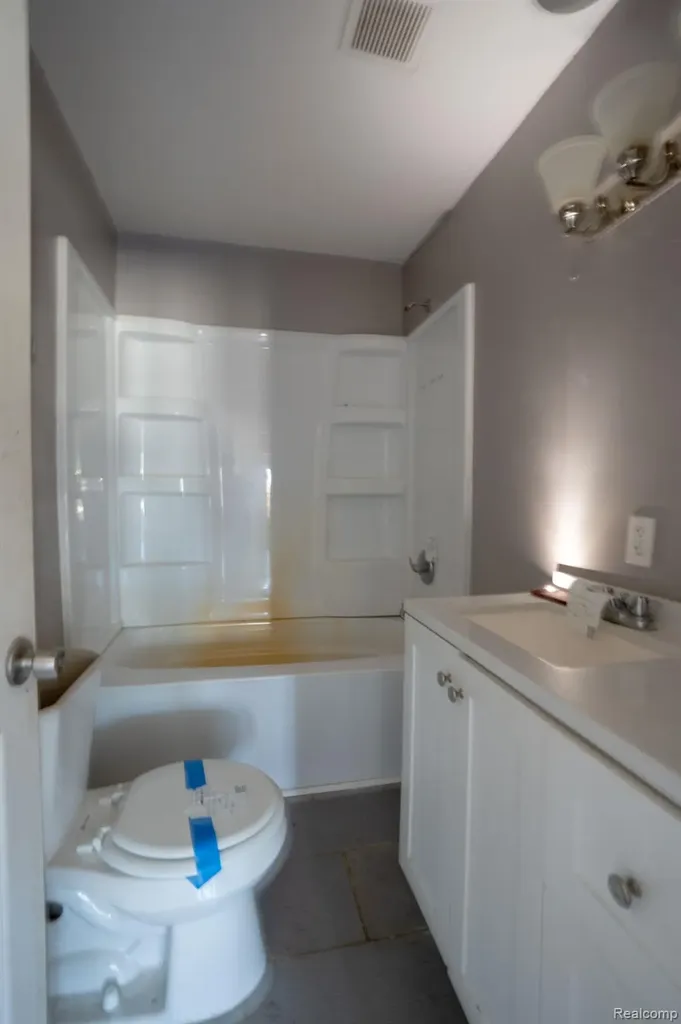 8508 N Saginaw Road Genesee Charter Township MI 48458