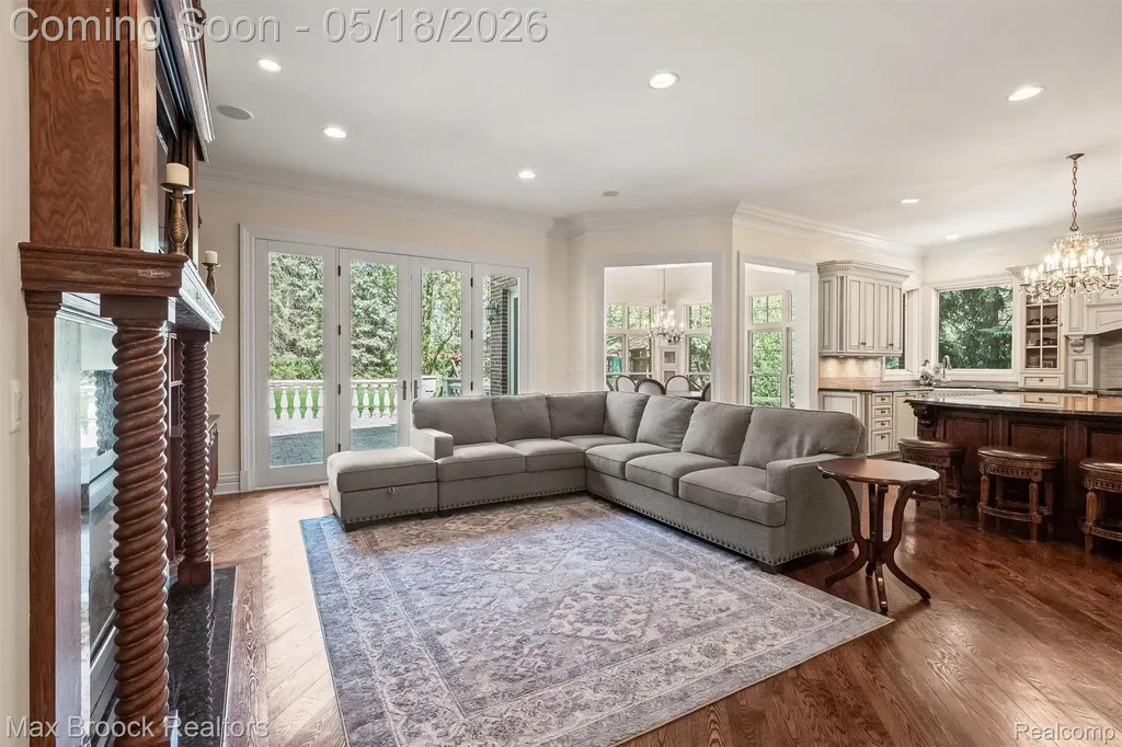 528 Barrington Court Bloomfield Hills City MI 48304
