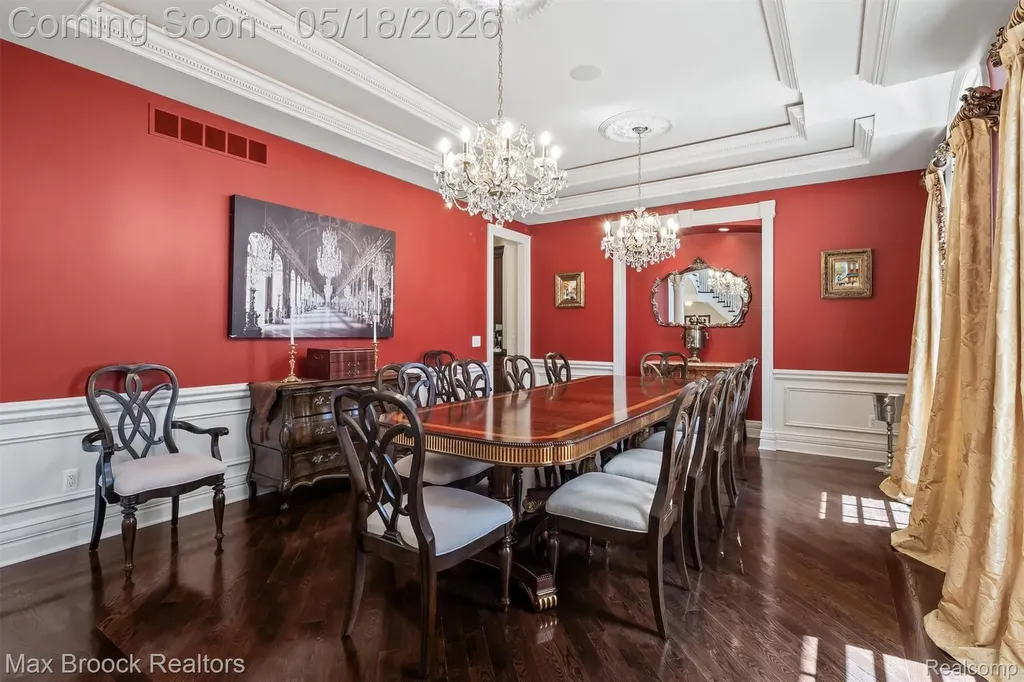 528 Barrington Court Bloomfield Hills City MI 48304