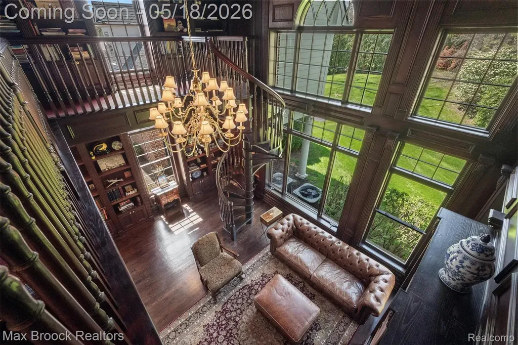 528 Barrington Court Bloomfield Hills City MI 48304