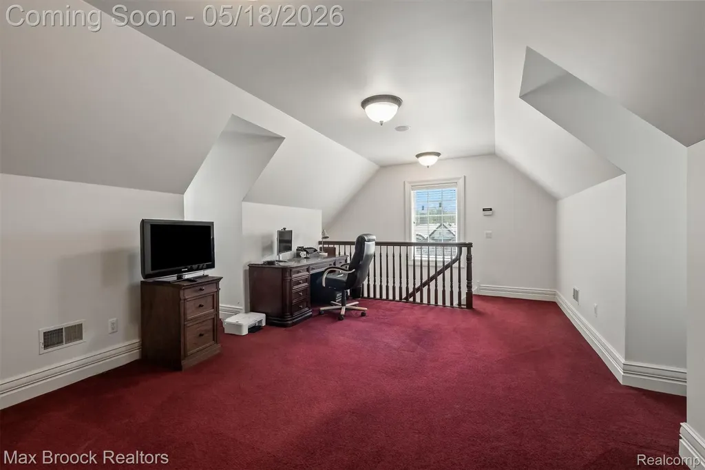 528 Barrington Court Bloomfield Hills City MI 48304