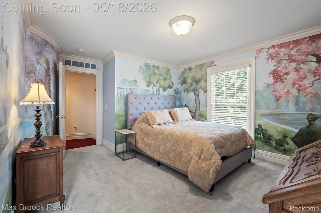 528 Barrington Court Bloomfield Hills City MI 48304