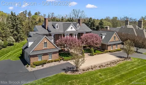 528 Barrington Court Bloomfield Hills City MI 48304