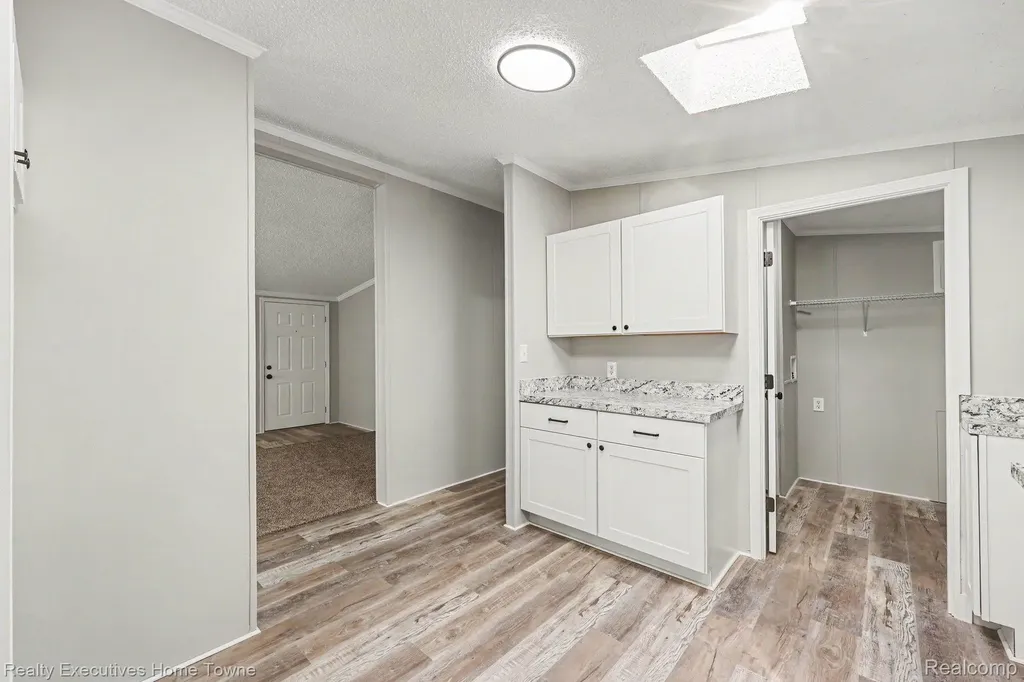 59587 Susan Lane N. New Haven Village MI 48048