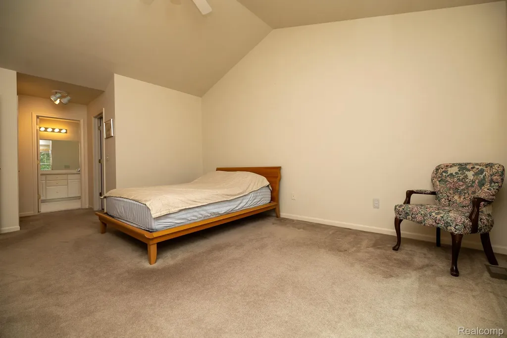 6926 Alden Drive West Bloomfield Charter Township MI 48324