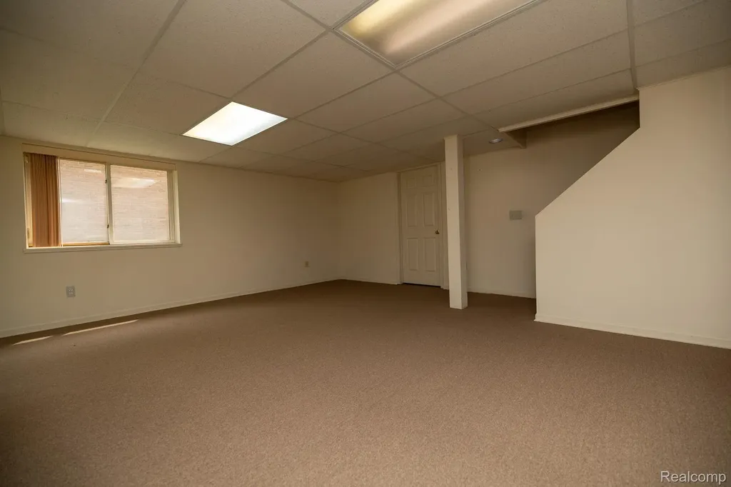 6926 Alden Drive West Bloomfield Charter Township MI 48324