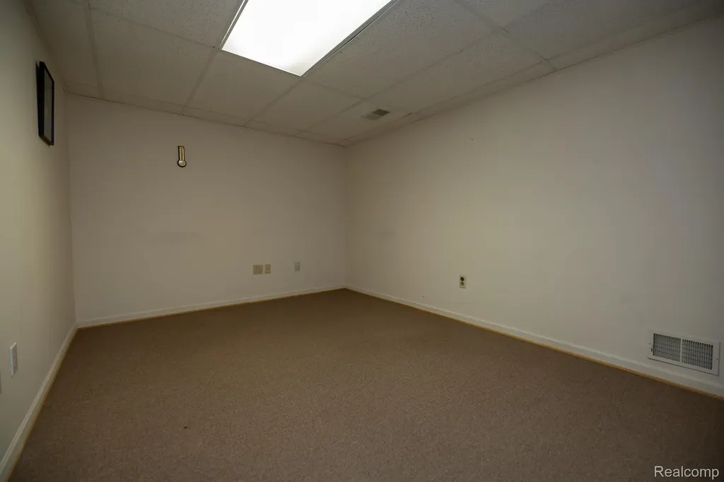 6926 Alden Drive West Bloomfield Charter Township MI 48324