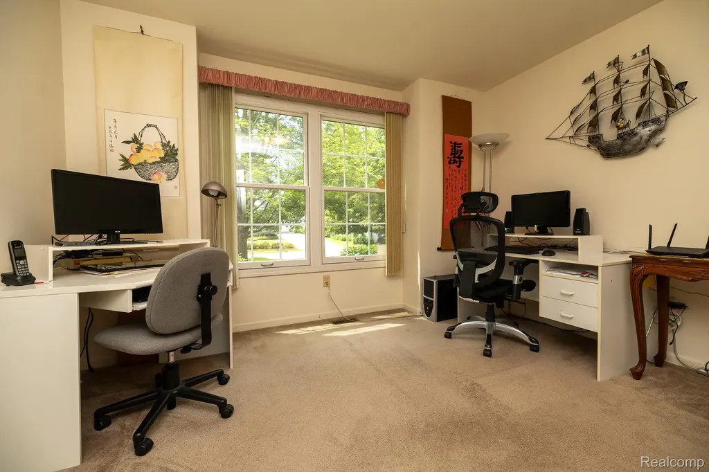 6926 Alden Drive West Bloomfield Charter Township MI 48324