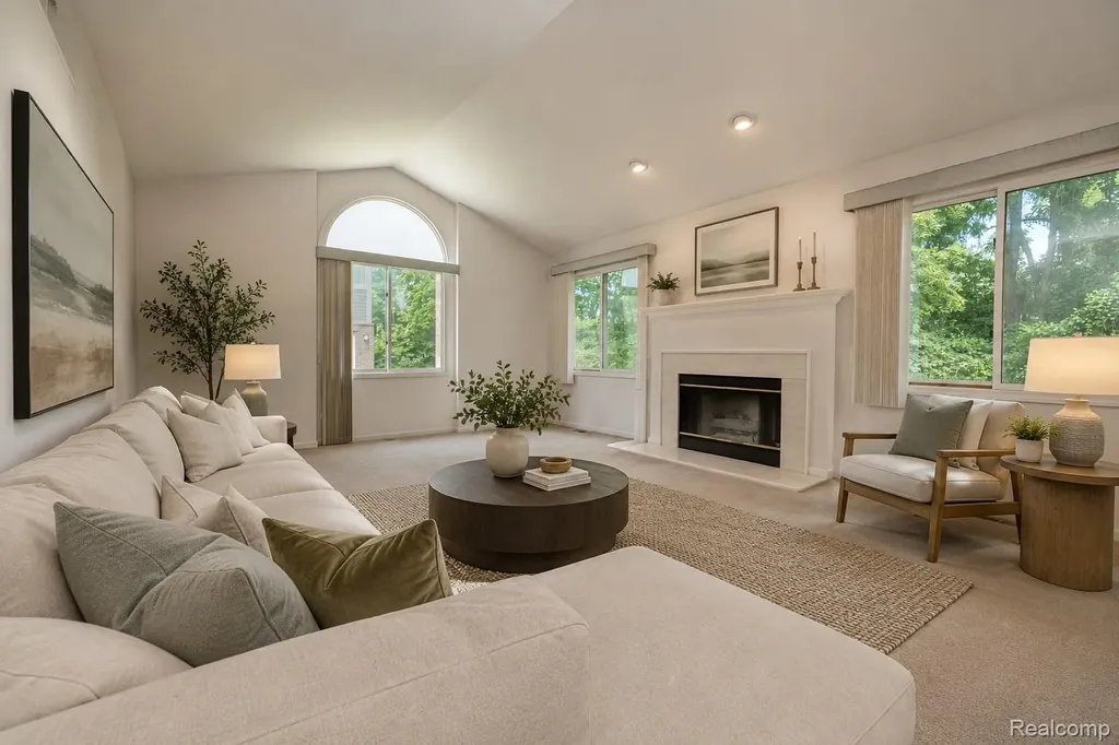 6926 Alden Drive West Bloomfield Charter Township MI 48324