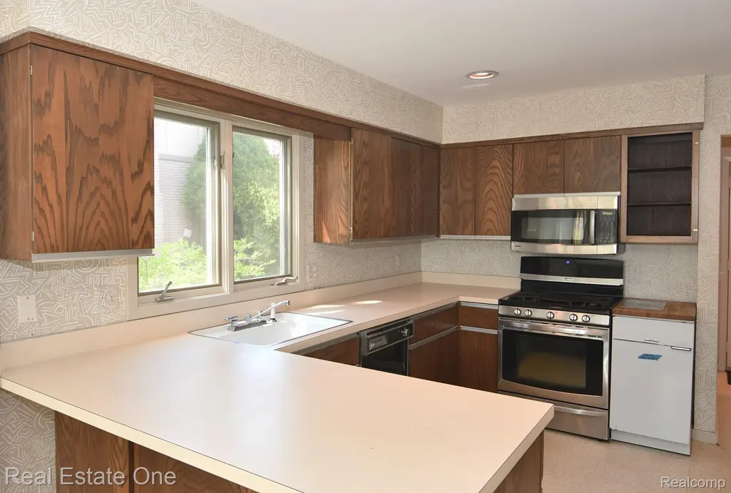 20080 Longridge Court Northville Township MI 48167