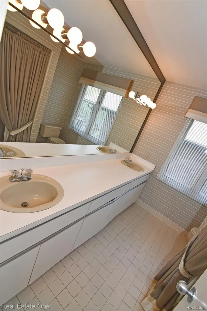 20080 Longridge Court Northville Township MI 48167