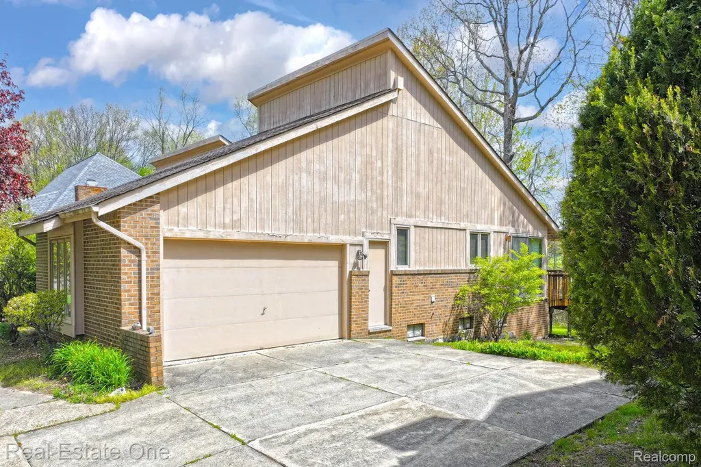 20080 Longridge Court Northville Township MI 48167