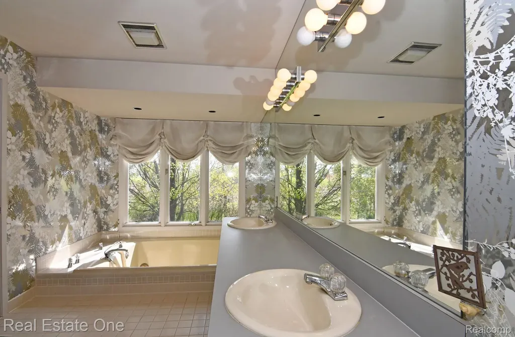 20080 Longridge Court Northville Township MI 48167