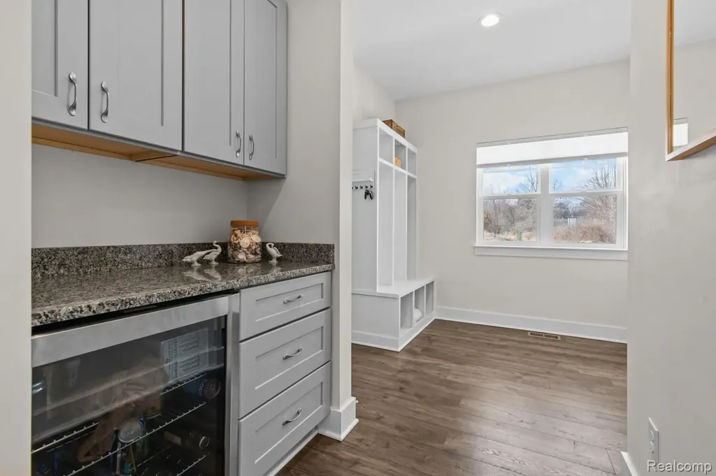 1035 Engelhardt Strasse Street Spring Arbor Township MI 49201