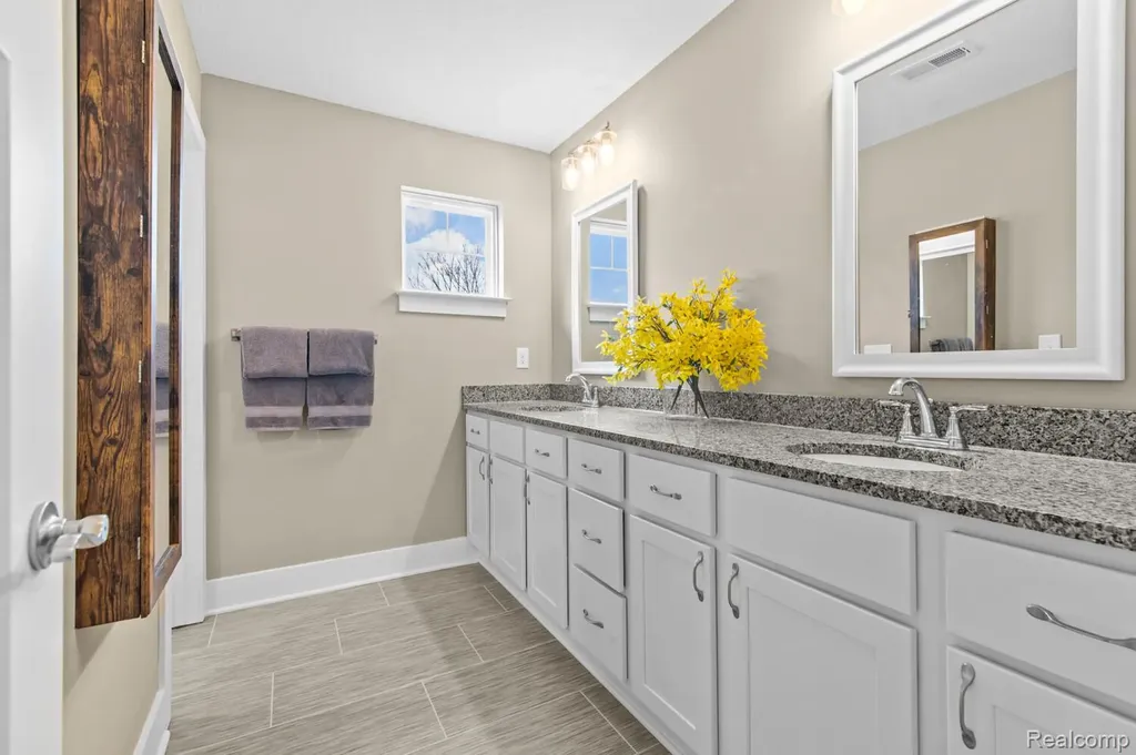 1035 Engelhardt Strasse Street Spring Arbor Township MI 49201