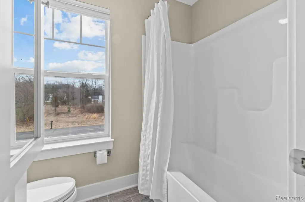 1035 Engelhardt Strasse Street Spring Arbor Township MI 49201