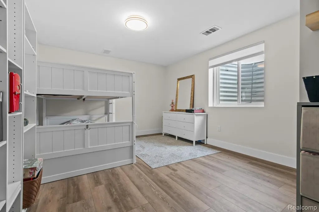 1035 Engelhardt Strasse Street Spring Arbor Township MI 49201