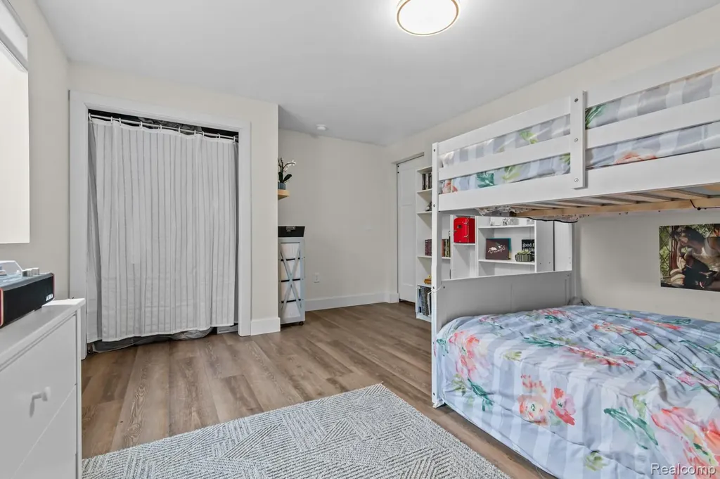 1035 Engelhardt Strasse Street Spring Arbor Township MI 49201