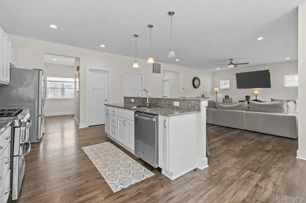 1035 Engelhardt Strasse Street Spring Arbor Township MI 49201