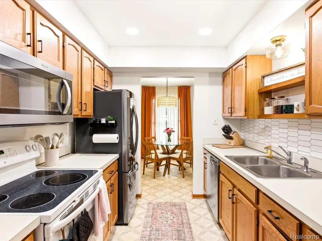 3969 Butternut Court Port Huron City MI 48060