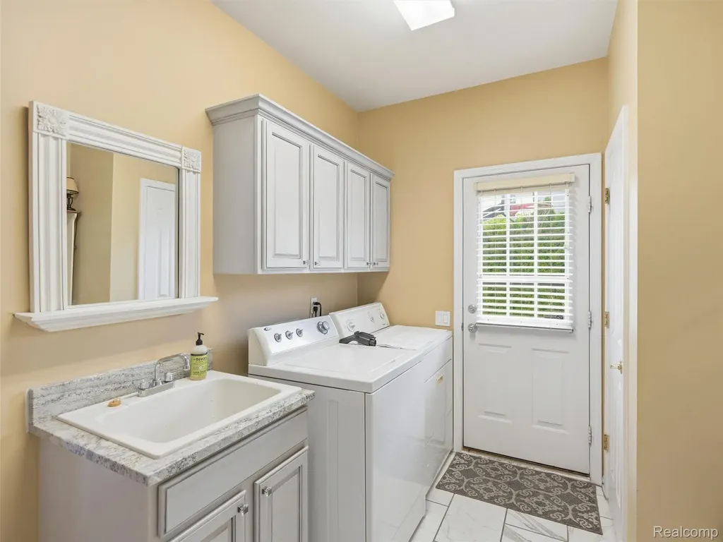 49294 Stanton Court Canton Charter Township MI 48188