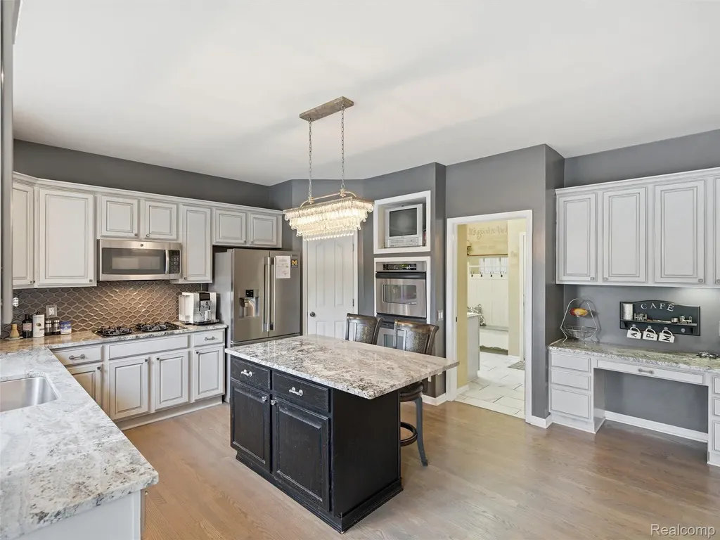 49294 Stanton Court Canton Charter Township MI 48188