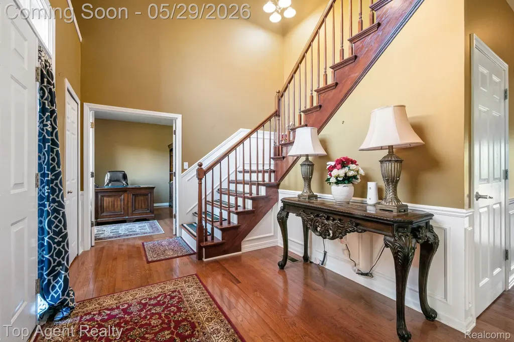 48869 Woodson Way Canton Charter Township MI 48187