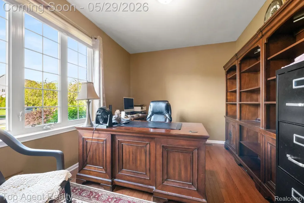 48869 Woodson Way Canton Charter Township MI 48187