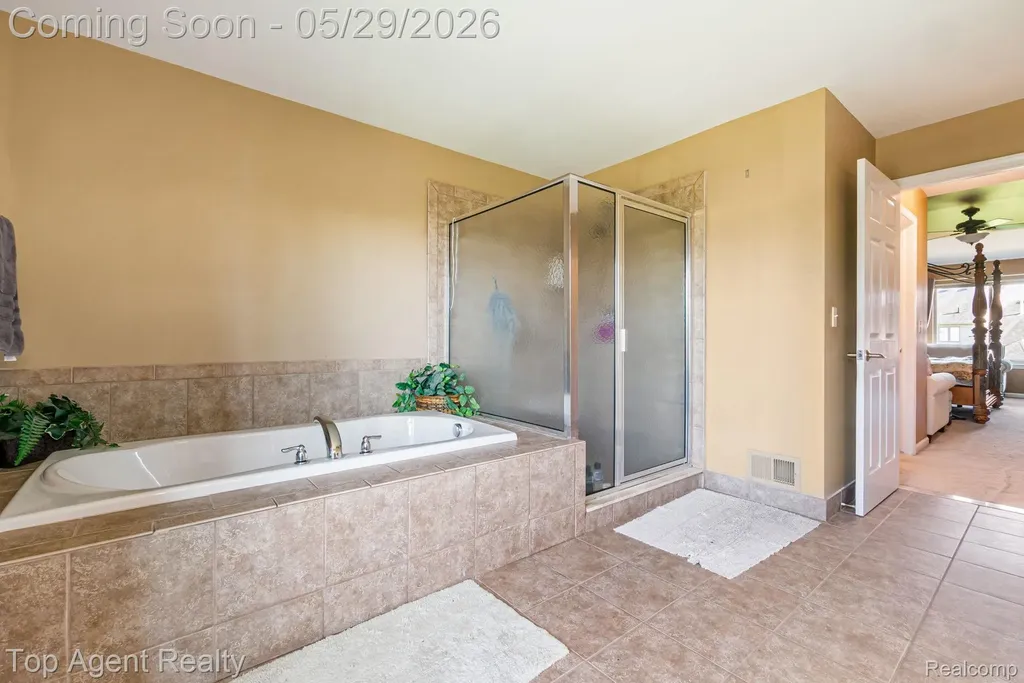 48869 Woodson Way Canton Charter Township MI 48187