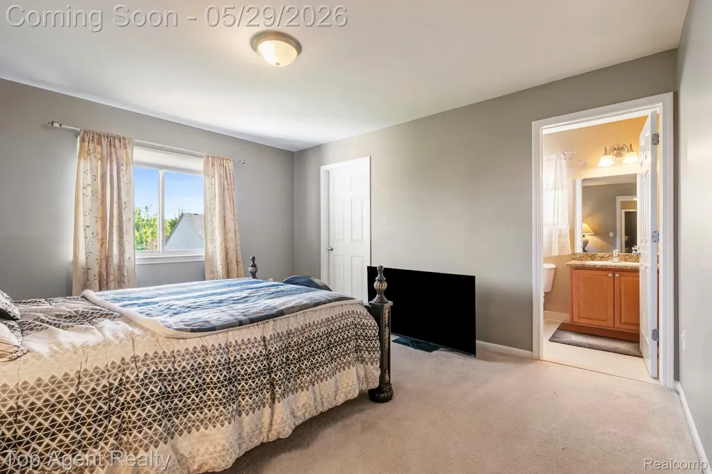48869 Woodson Way Canton Charter Township MI 48187