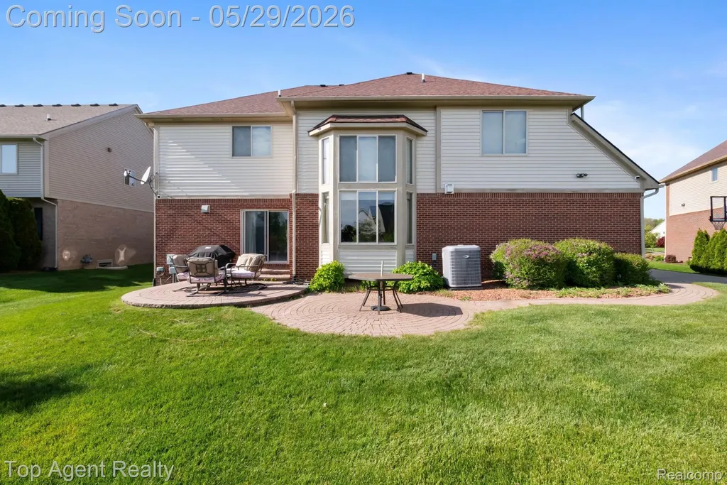 48869 Woodson Way Canton Charter Township MI 48187