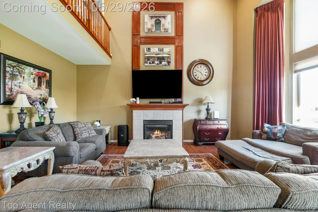 48869 Woodson Way Canton Charter Township MI 48187