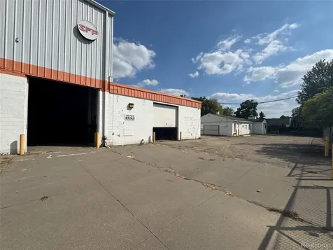20720 Tuck Road Farmington City MI 48336