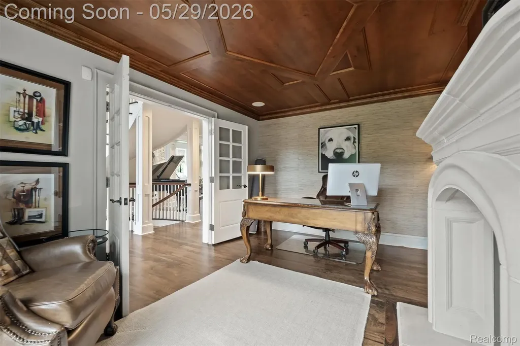 864 Pine Needle Trail Oakland Charter Township MI 48306