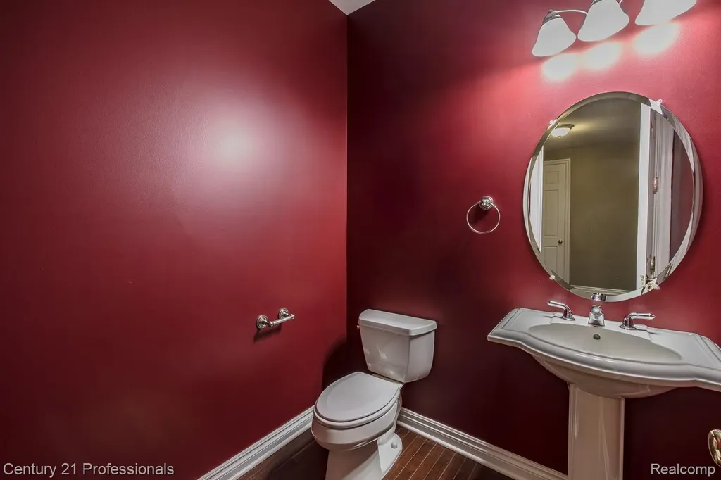 6410 Enclave Drive Independence Charter Township MI 48348
