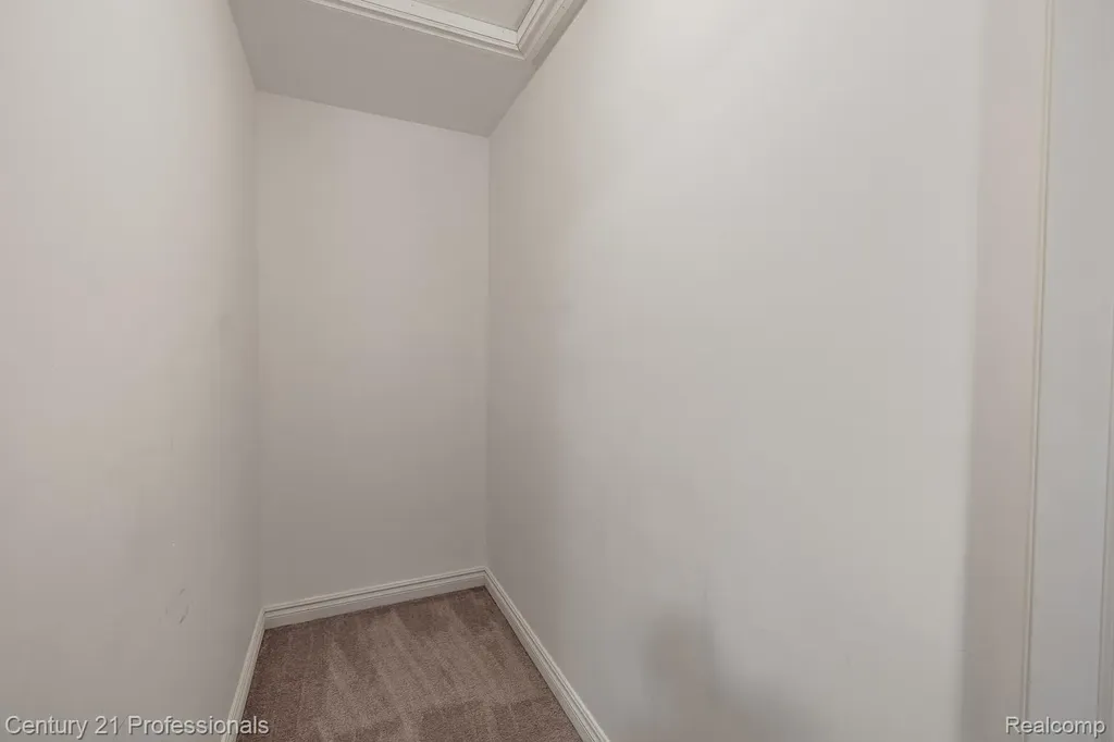6410 Enclave Drive Independence Charter Township MI 48348