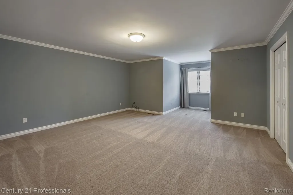 6410 Enclave Drive Independence Charter Township MI 48348